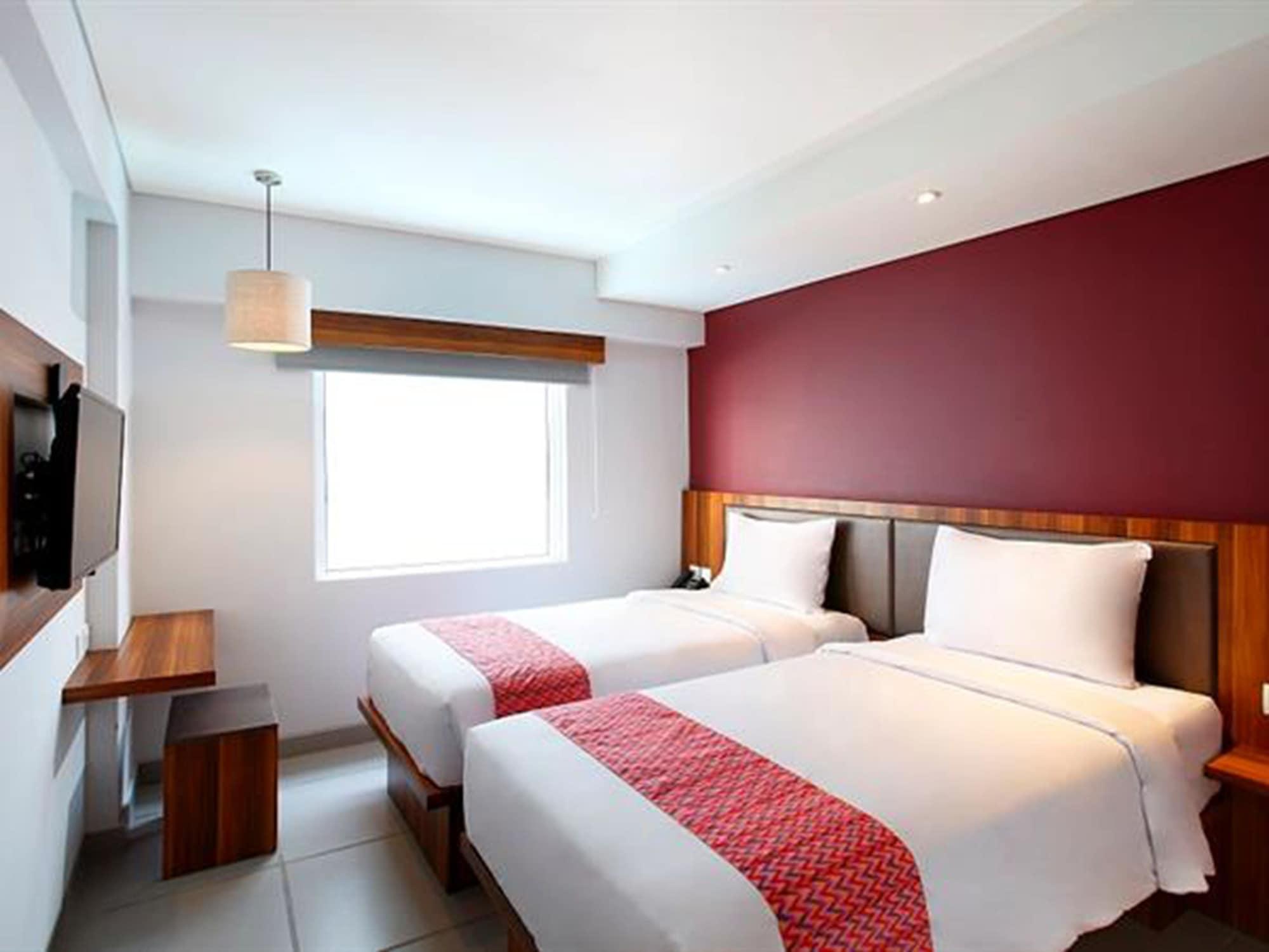Hotel Swiss-Belexpress Kuta Legian Exteriér fotografie