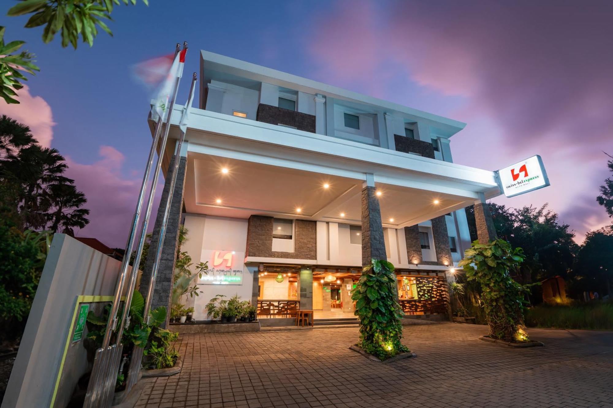 Hotel Swiss-Belexpress Kuta Legian Exteriér fotografie