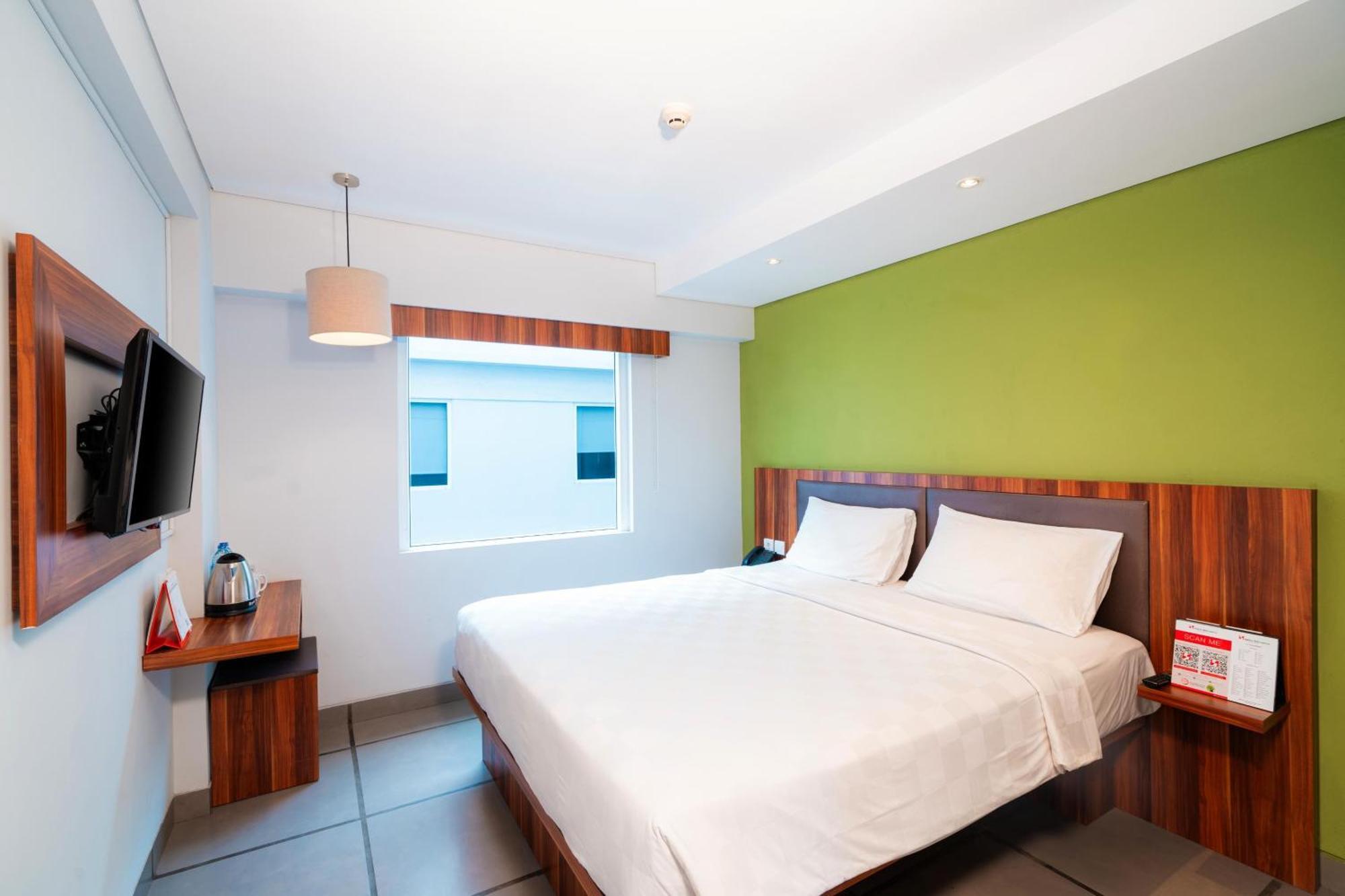 Hotel Swiss-Belexpress Kuta Legian Exteriér fotografie